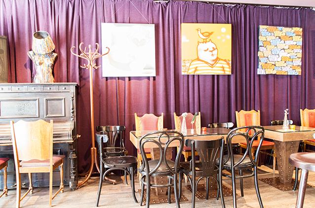 Dada Cultural Bar
